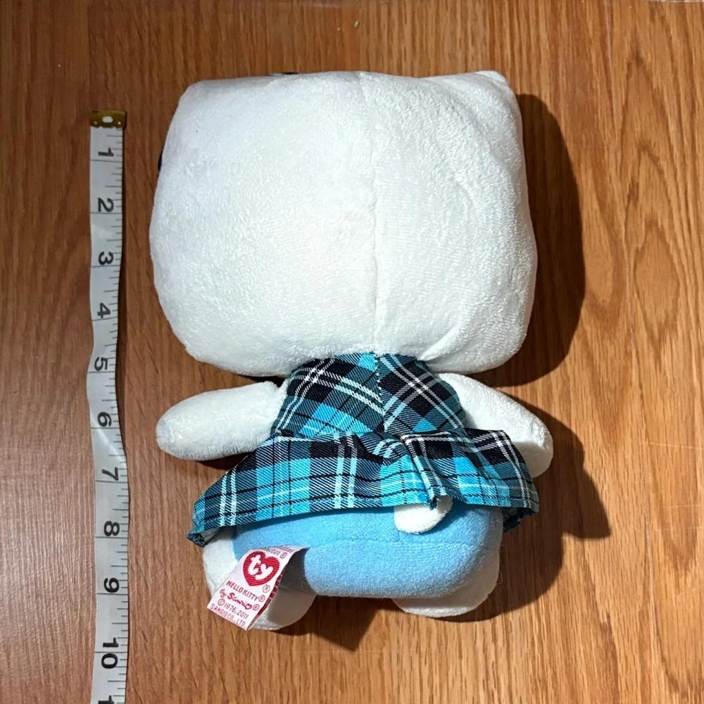 Hello Kitty in Blue Checkered Outfit